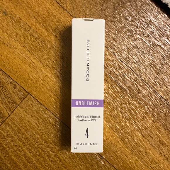 Rodan + Fields Other - Rodan+fields unblemish invisible matte defense
